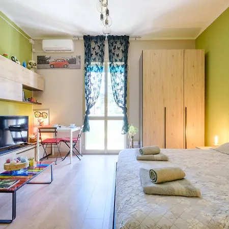 Fioravanti, By Short Holidays Apartman *