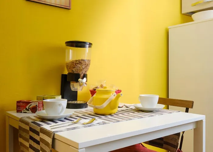 Fioravanti, By Short Holidays * 볼로냐