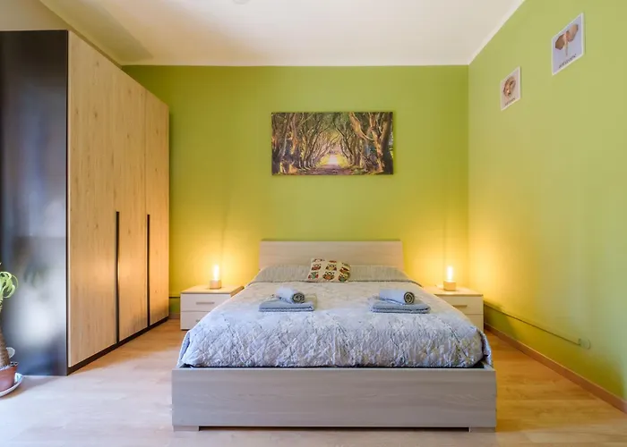 Fioravanti, By Short Holidays * 볼로냐