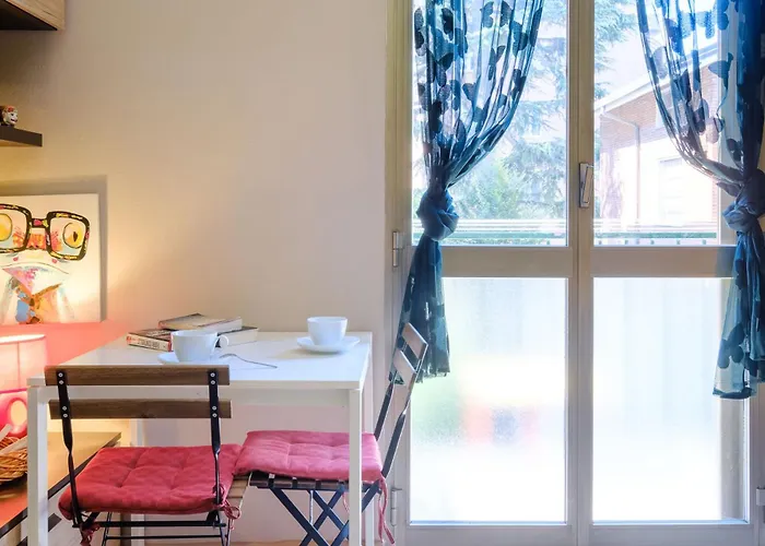 Fioravanti, By Short Holidays 公寓